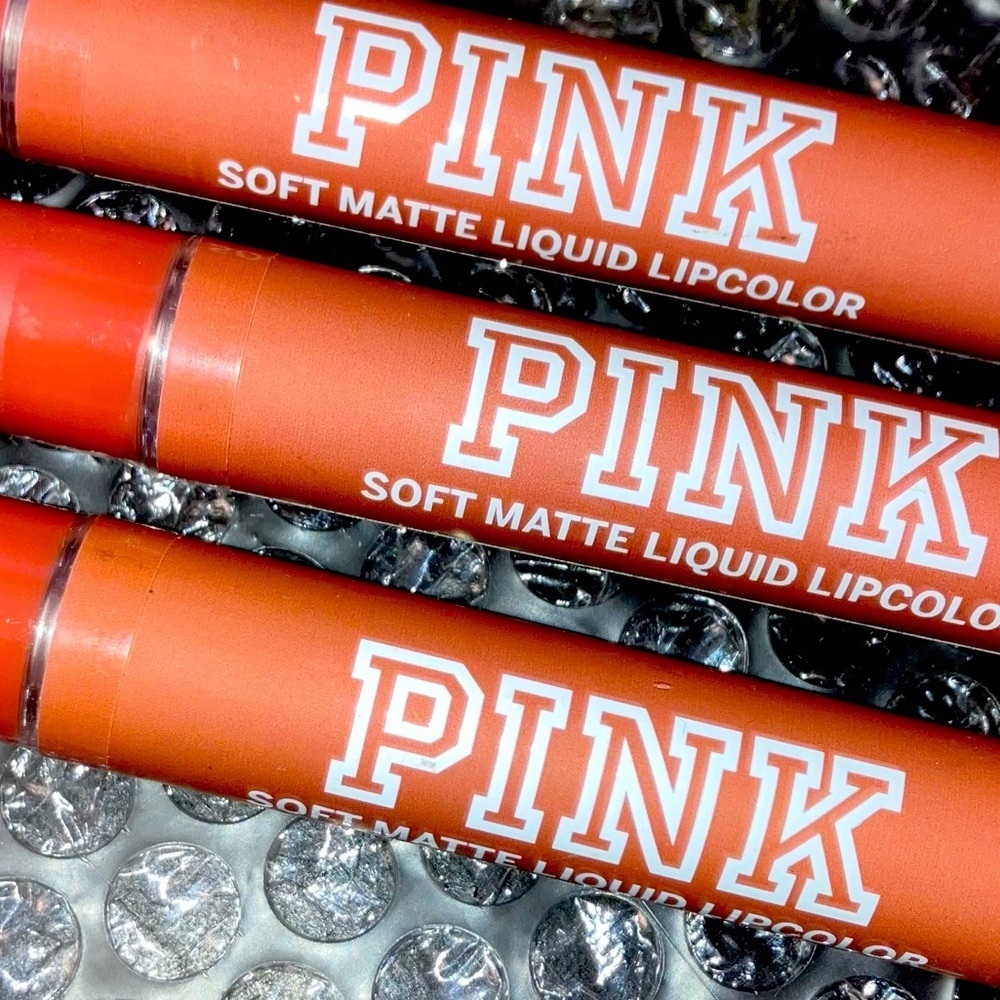 NWT Victoria’s Secret PINK ‘NO DRAMA’ Matte Liquid Lip Tint